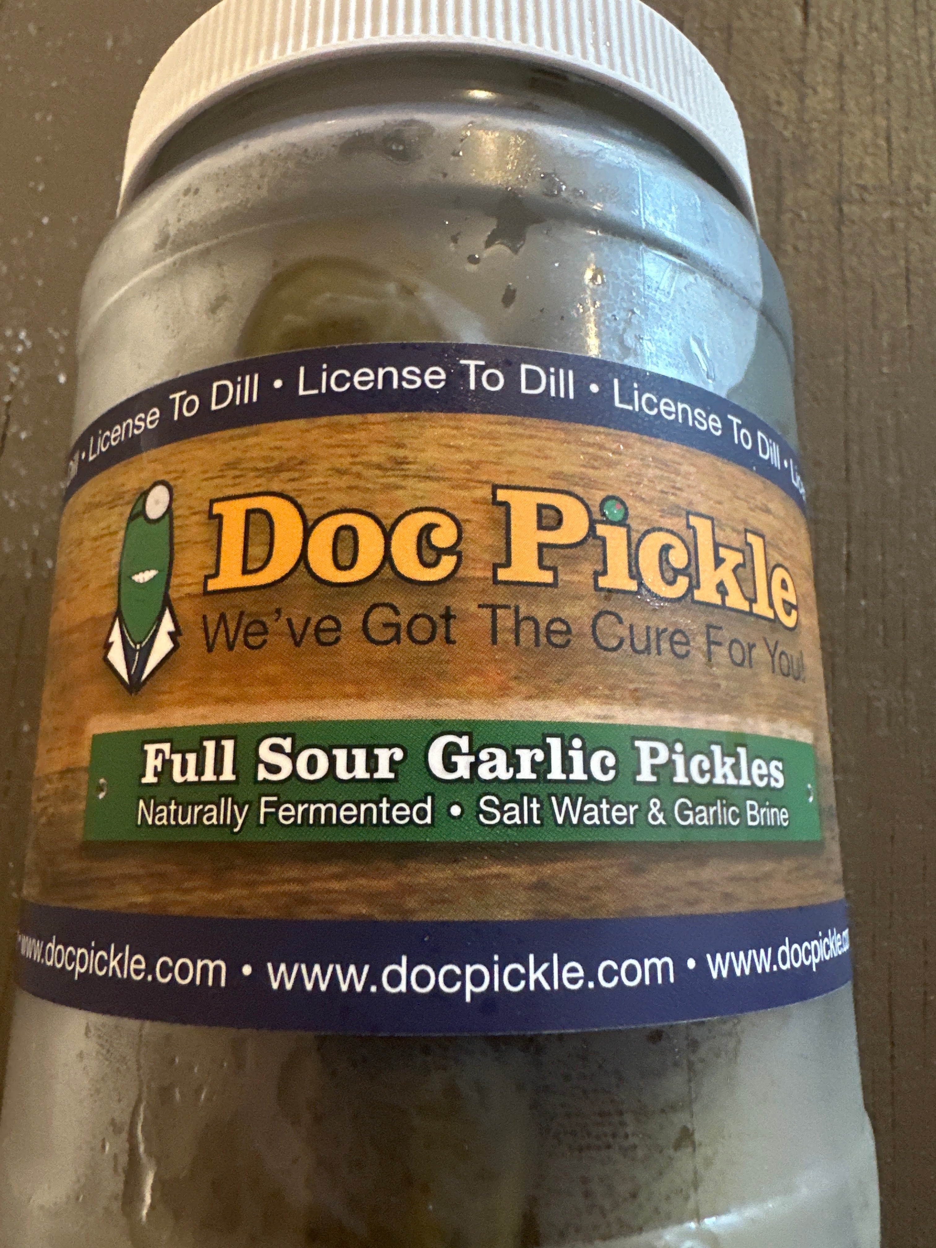 Pickles - full sour